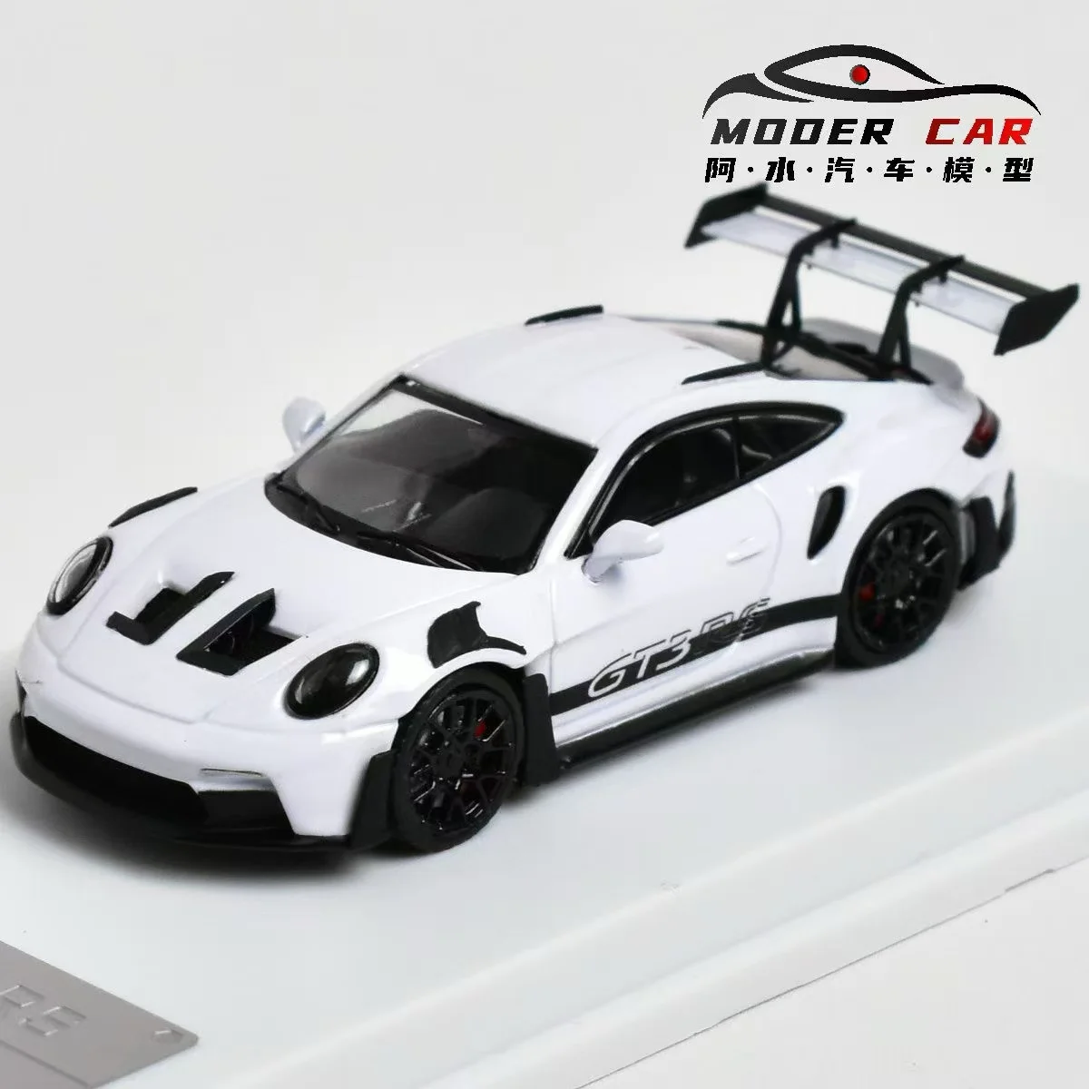 Solo 1:64 911 992 GT3 RS Diecast Model Car 6