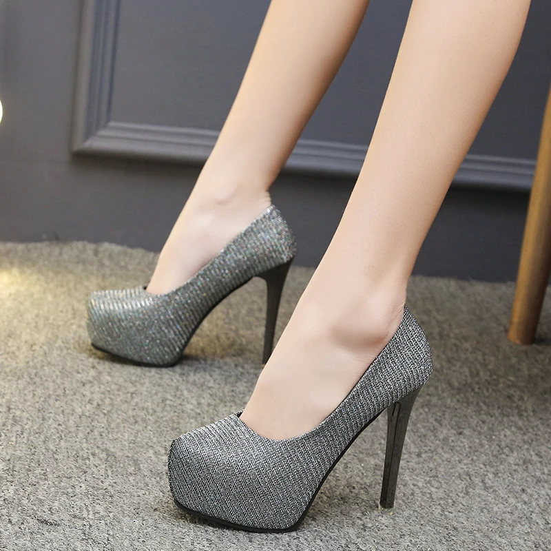 adidas questar flow full white