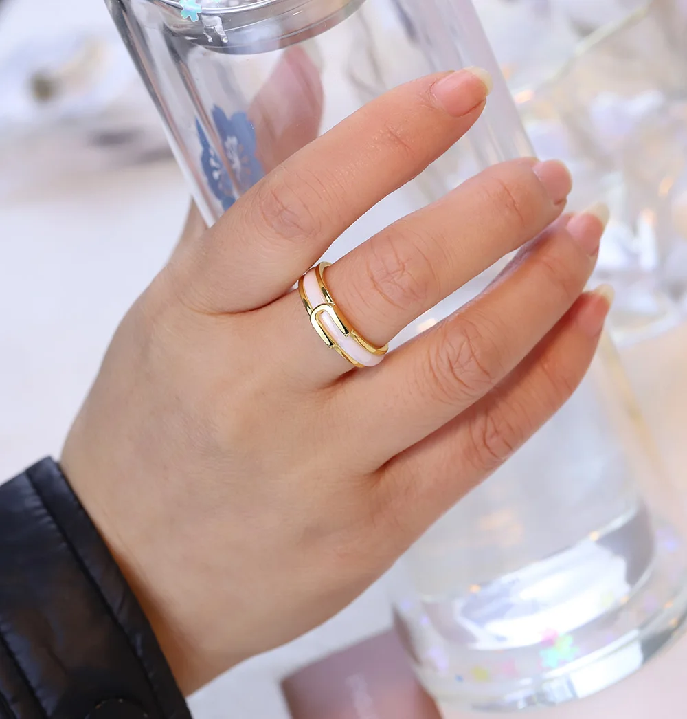 Gold Creative Women’s Wedding Band Ring