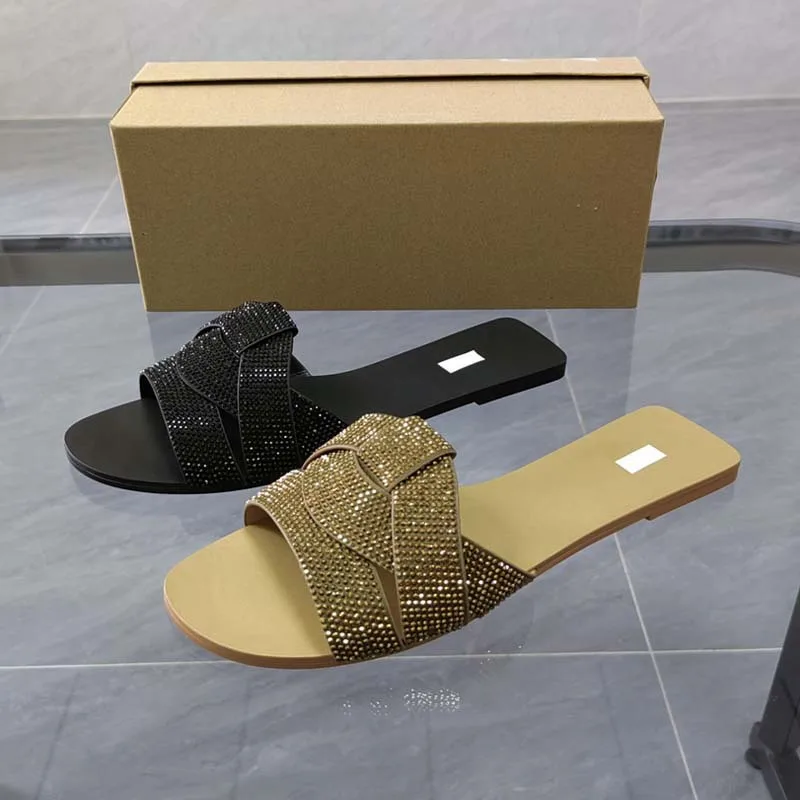 

Shoes for Women 2023 Summer New Gold Flash Cross Strap Flat Bottom Slippers Wear Hot Diamond Beach Sandals Outside