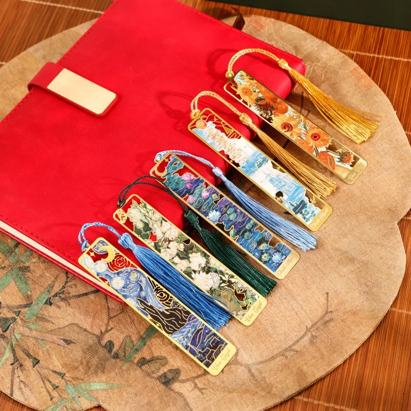 1pc Retro Floral Painting Metal Bookmark Hollow Bronzing With Tassel Book Lovers Stationery