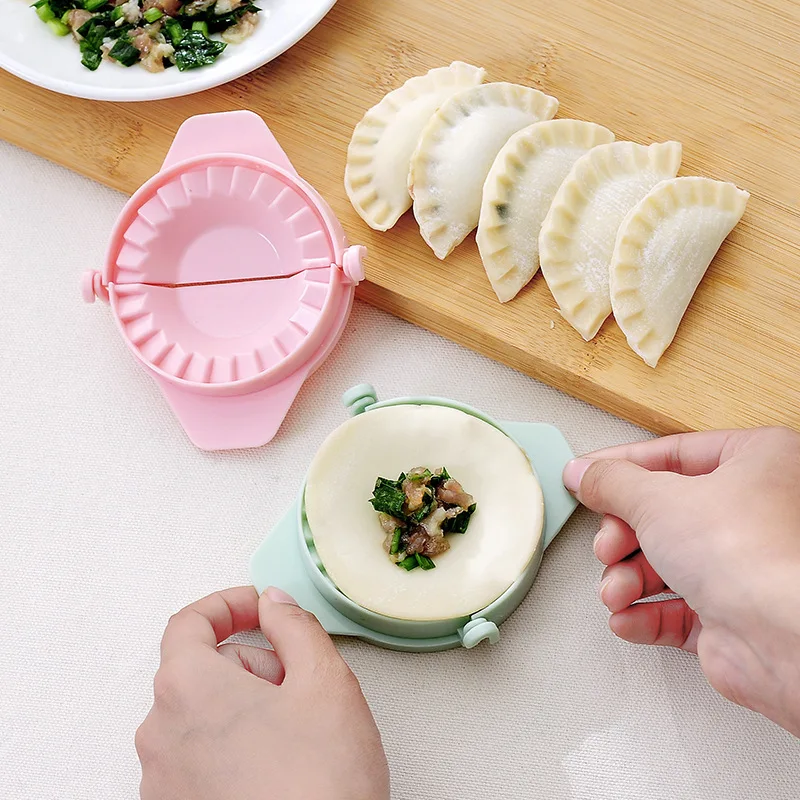 DIY Plastic Dumpling Mold Dough Press Gadgets For Cooking Dumplings Easily Ravioli Maker Jiaozi Maker Gadget Kichen Tools Set dumpling maker