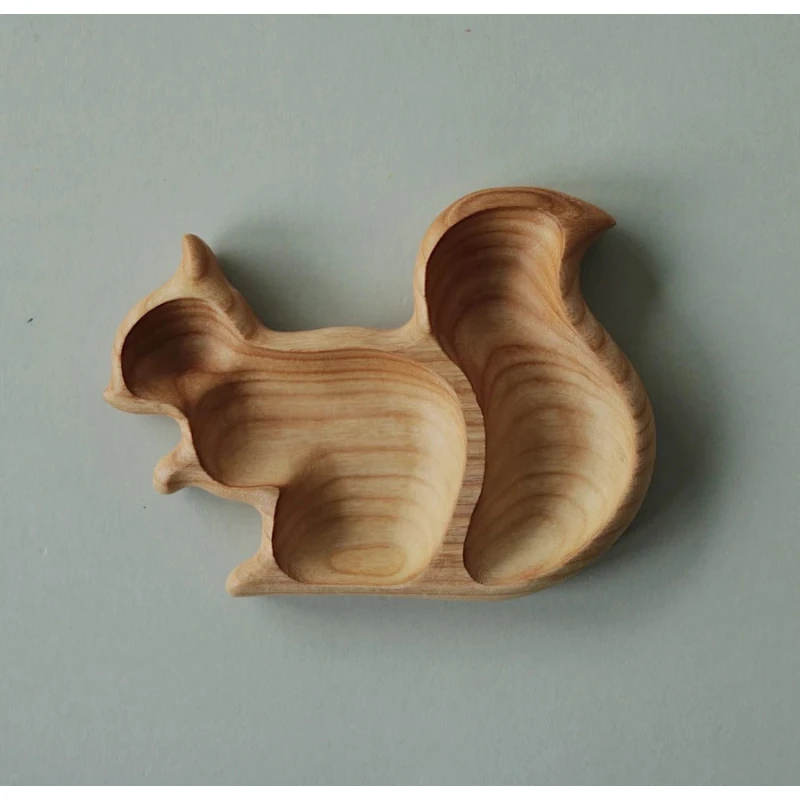 Snack Tray Wooden Craftwork Squirrel Snack Tray Household Supplies Snack Nut Tray 2