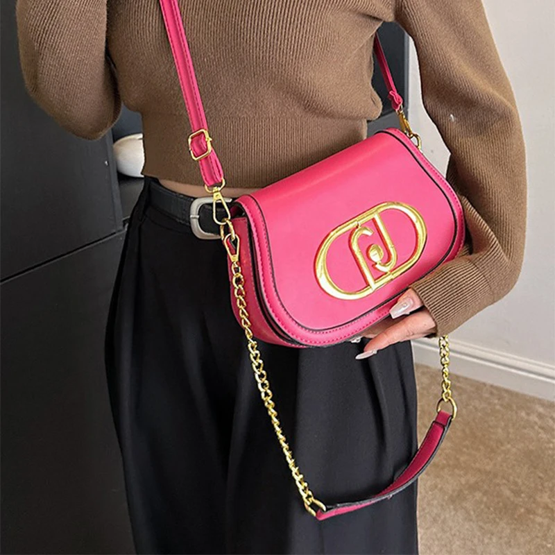 ������ ƴ�� �귣�� ������ ����, 2024 �ܿ� �Ż� �����, �м� ü�� ����, ������ ũ�ν��ٵ� ��, ��ٿ� �ٸ��� ����