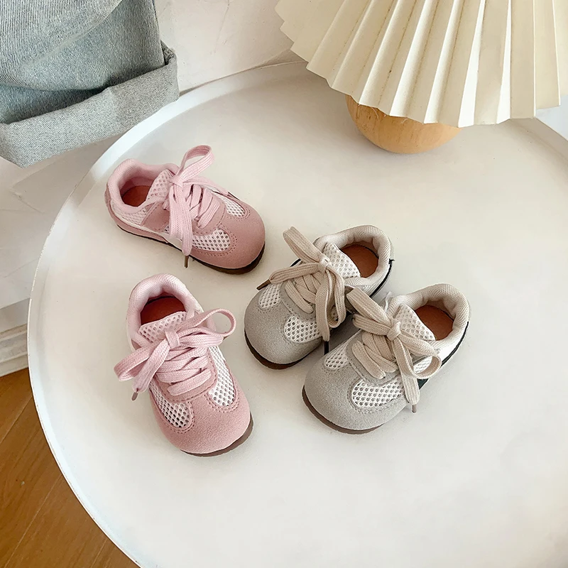 Breathable Mesh Kids Sneakers for School and Sports