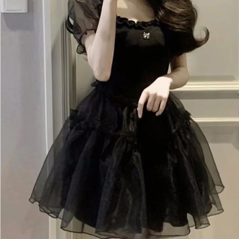 

First Love Little Black dress Dark sheer Pure Lust Style Dress Female Summer Design Sense Small Crowd Bubble Sleeve EO52