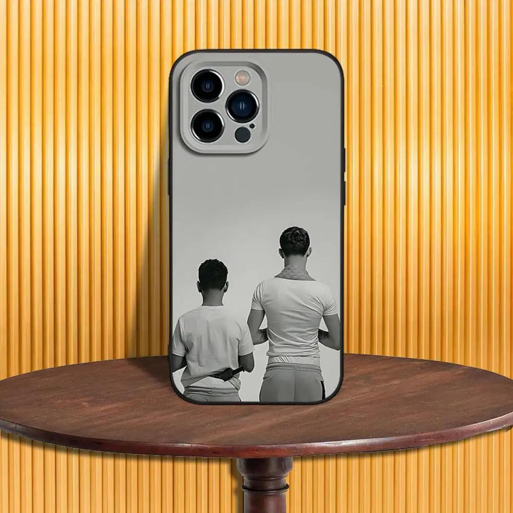 Sleek Black R-Rondodasosa GIOVANE RONDO Phone Case