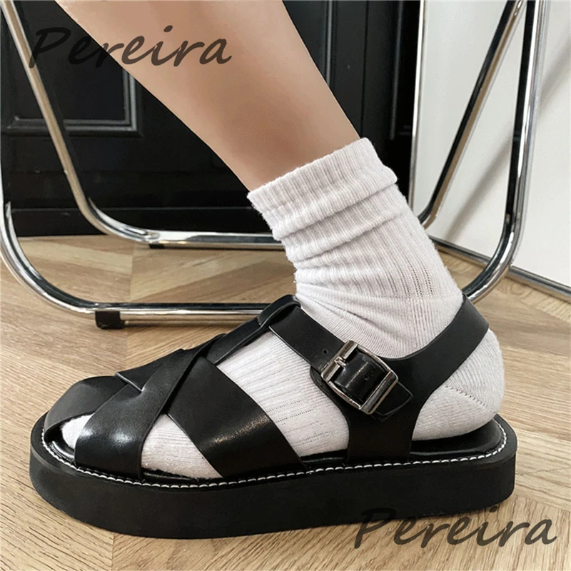

Men Leather Sandals Black Hollow Ankle Buckle Platform Flats Summer Breathable Slippers Outdoor Walking Beach Male Casual Shoes