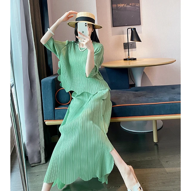 High Waist Pleated Pants Set 2023 Summer Short Sleeve T-shirt Suits Women  Mopping Casual Y2k Looses Fashion Two Piece Sets - AliExpress