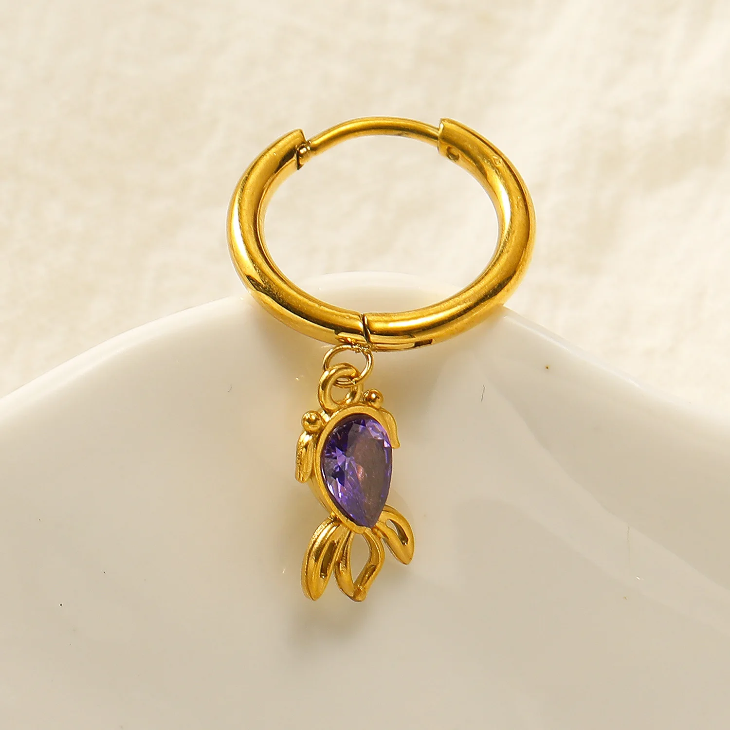 Cute Multi-color Zircon Goldfish Pendant Earrings Gold Plated Round Circle Hoop Earrings Stainless Steel Fashion Jewelry Aretes