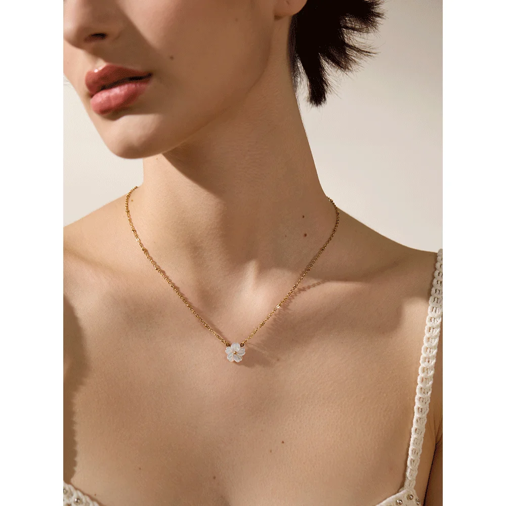 Yhpup Pendant Necklace Stainless Steel Exquisite Chain Gold