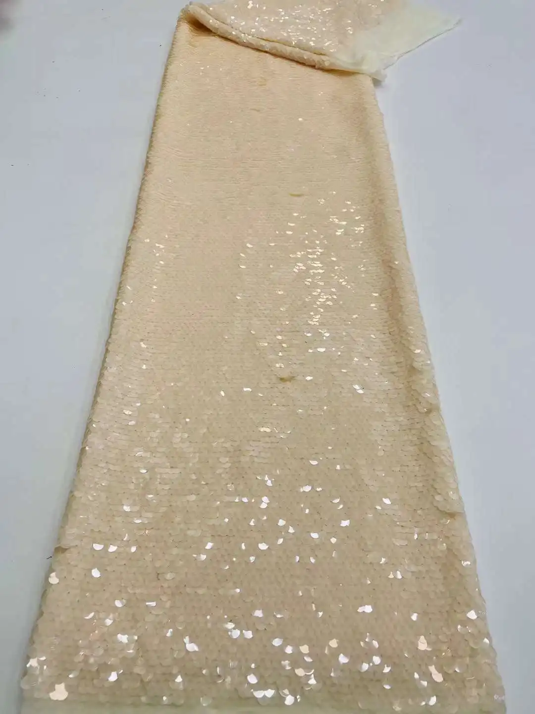 

African Luxury Sequins Lace Fabrics 2023 High Quality Sequence Embroidery French Nigerian Lace Fabric For Wedding Sewing TC33AN