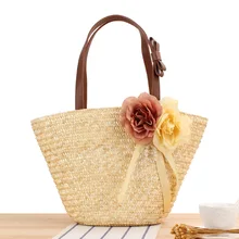 

Fashion Flower Beach Bag Women Shoulder Bag Bohemian Woven Rattan Straw Bags Handbags and Purses Bali Travel Basket Woven Bags