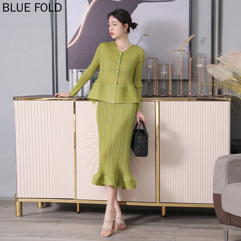 

MIYAKE-Two-Piece Set for Women Pleated Top and Skirt Loose and Slim Style Long Sleeve Large Size New Clothes Spring and Summer