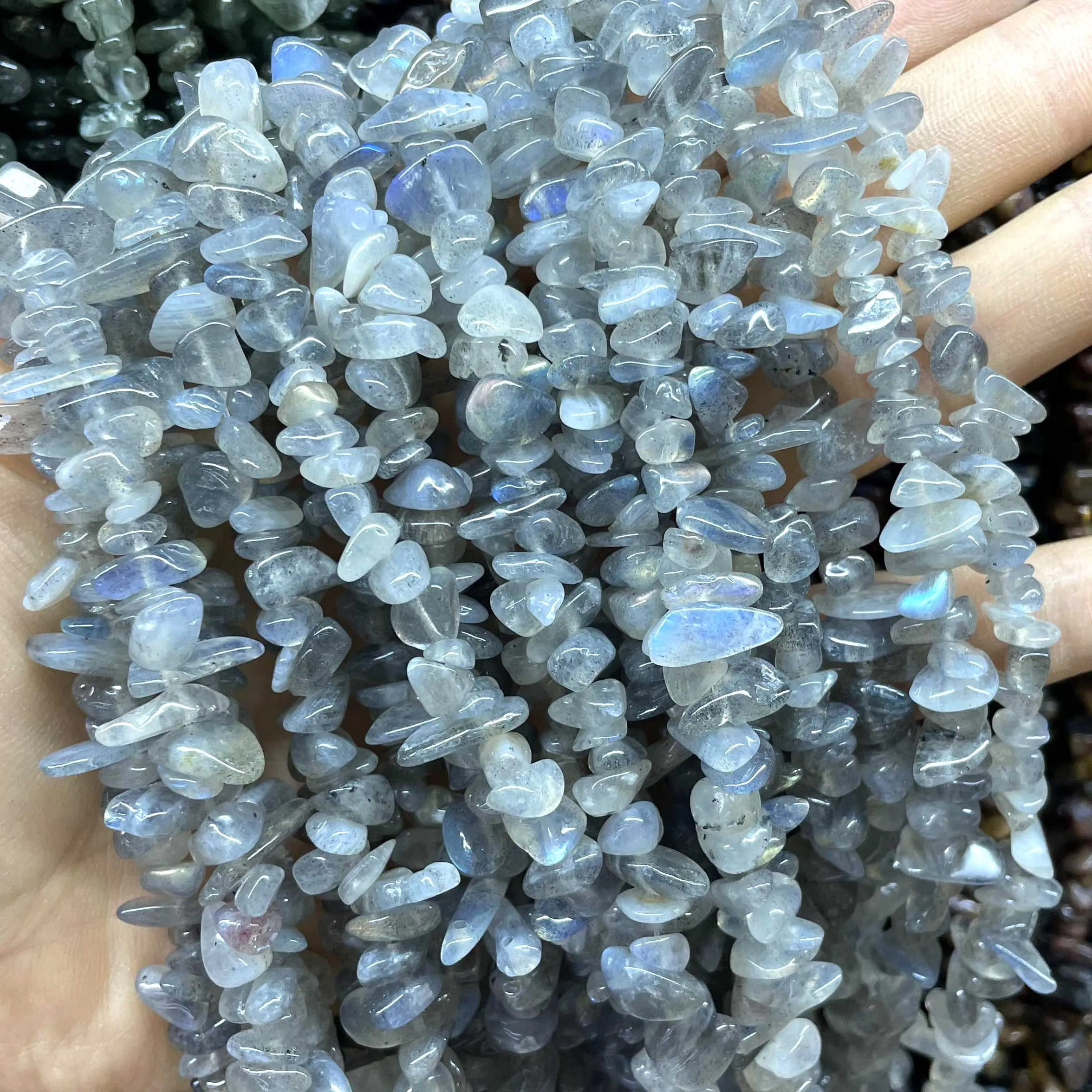 thumbnail image 1 of Cuentas espaciadoras de grava con chips de cuarzo, amazonita, ágatas y amatistas de forma libre irregulares naturales de 5 a 8 mm para hacer joyas, pulseras y bricolaje, 1 of 5