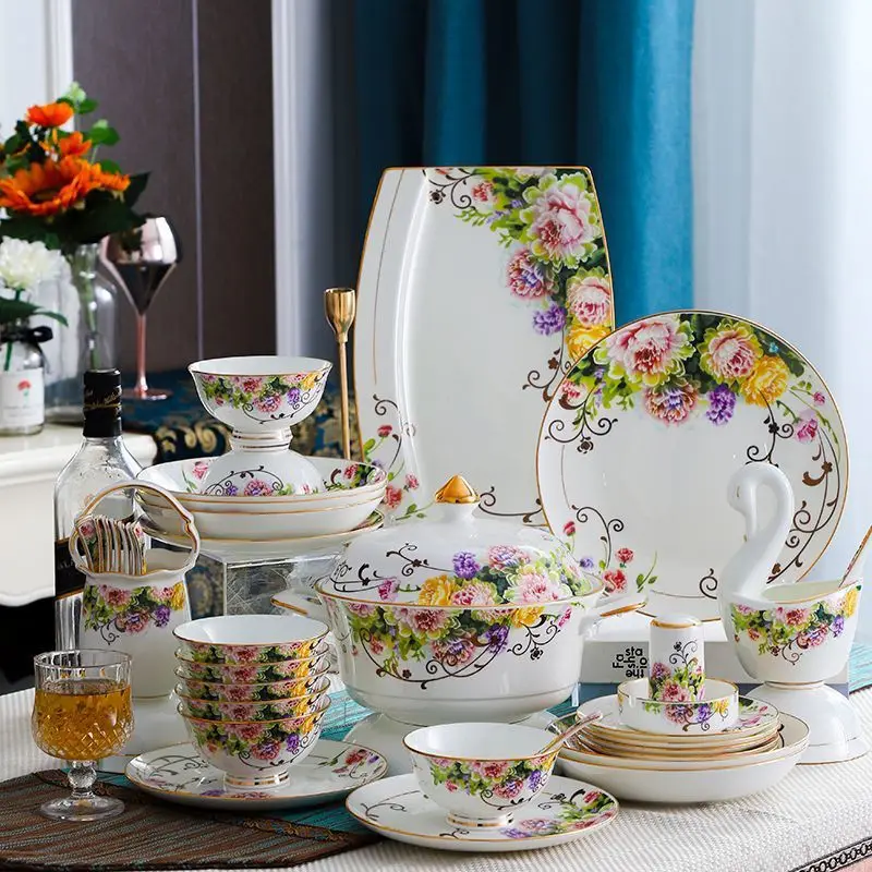 

60 Piece European Pastoral Style Dinnerware Sets Bone China Tableware Sets Luxury Plates Dinner Set Food Bowl Chopsticks Spoons