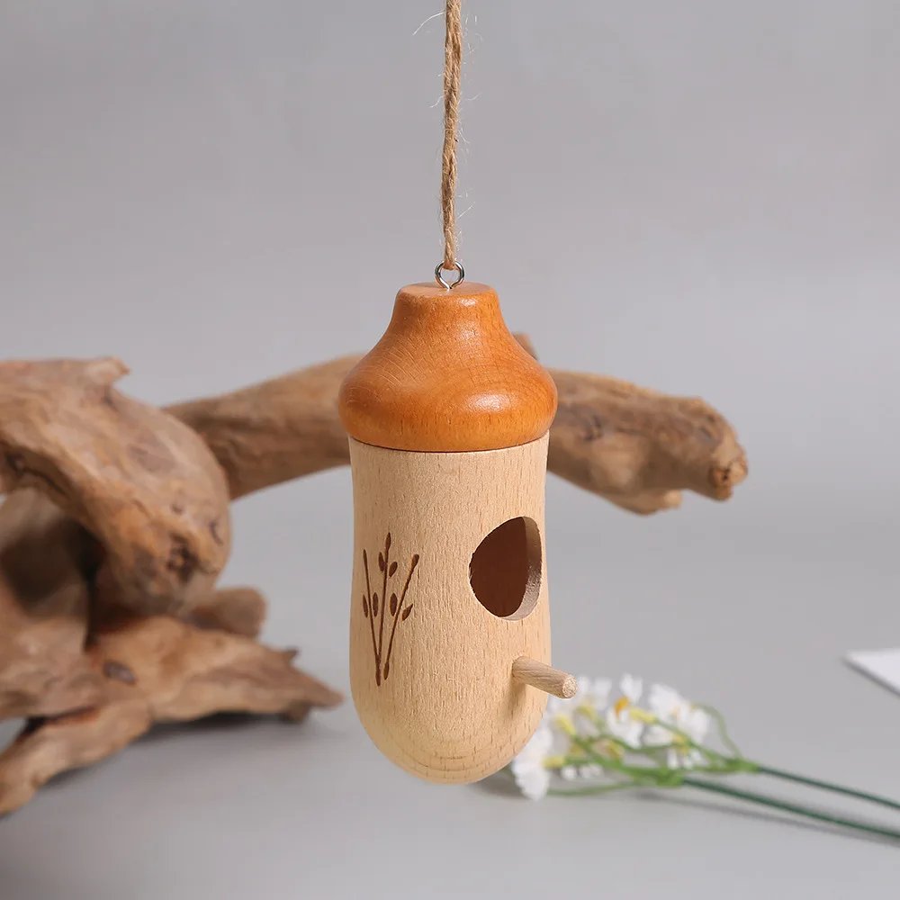 New Outdoor Garden Hummingbird Feeder Creative Courtyard Wooden Bird Nest New Solid Wood Hummingbird Nest Decoration Pendant