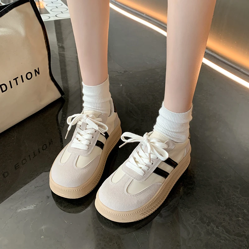 2024 spring Autumn Women Fashion Casual Ladies Shoes Women Outdoors Lace Up Comfortable Versatile Women Sneakers designer shoes