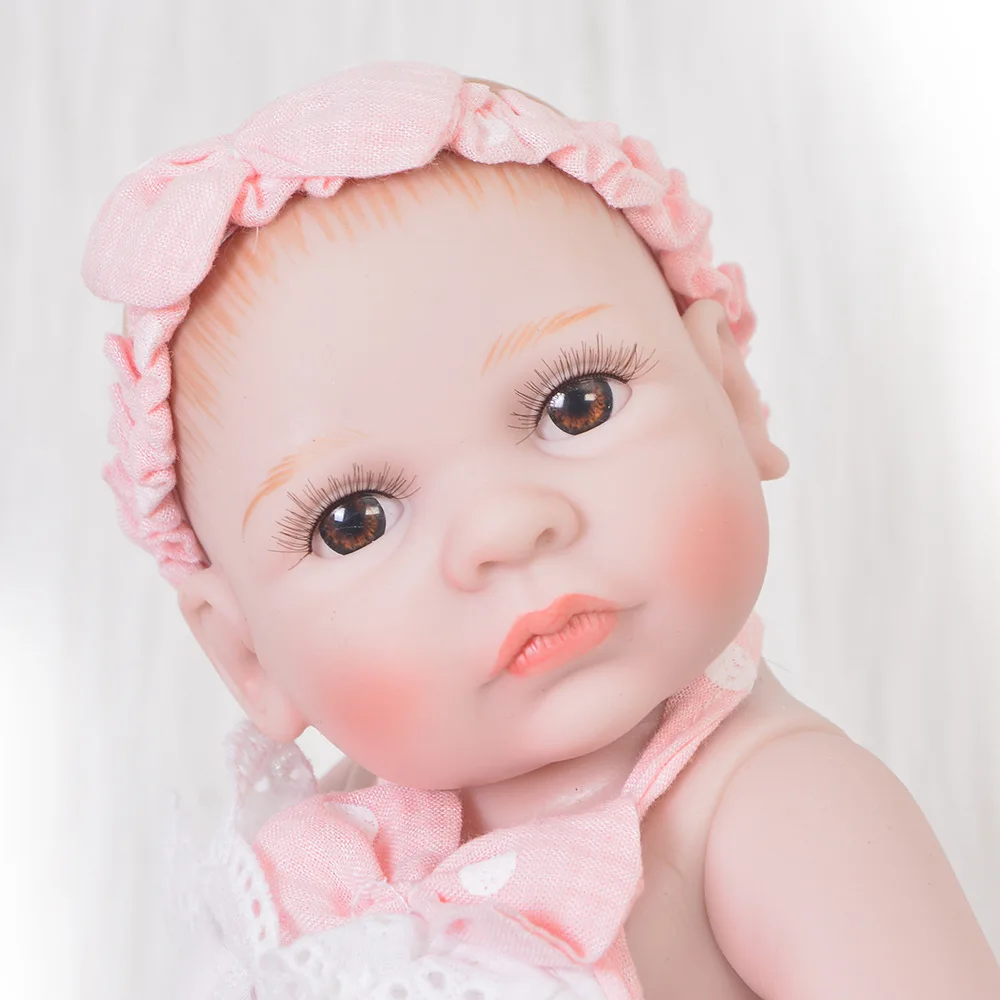 26cm LifeLike Reborn Doll Full Body Soft Vinyl Doll Reborn Newborn Baby Girl With Hair Band High