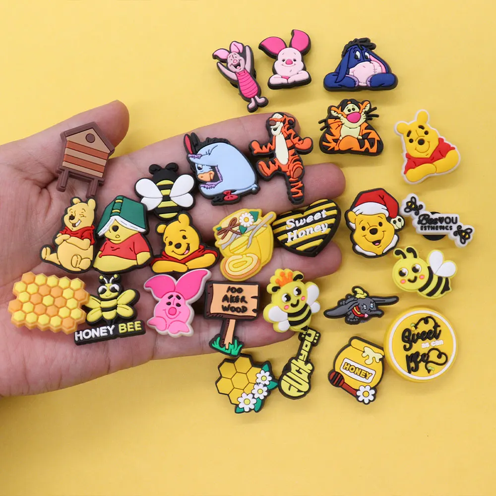 1-27Pcs Lovely Winnie the Pooh Piglet Tigger PVC Cartoon Shoe Charms Decoration Kids Buckle Clog DIY Disney Holiday Gift