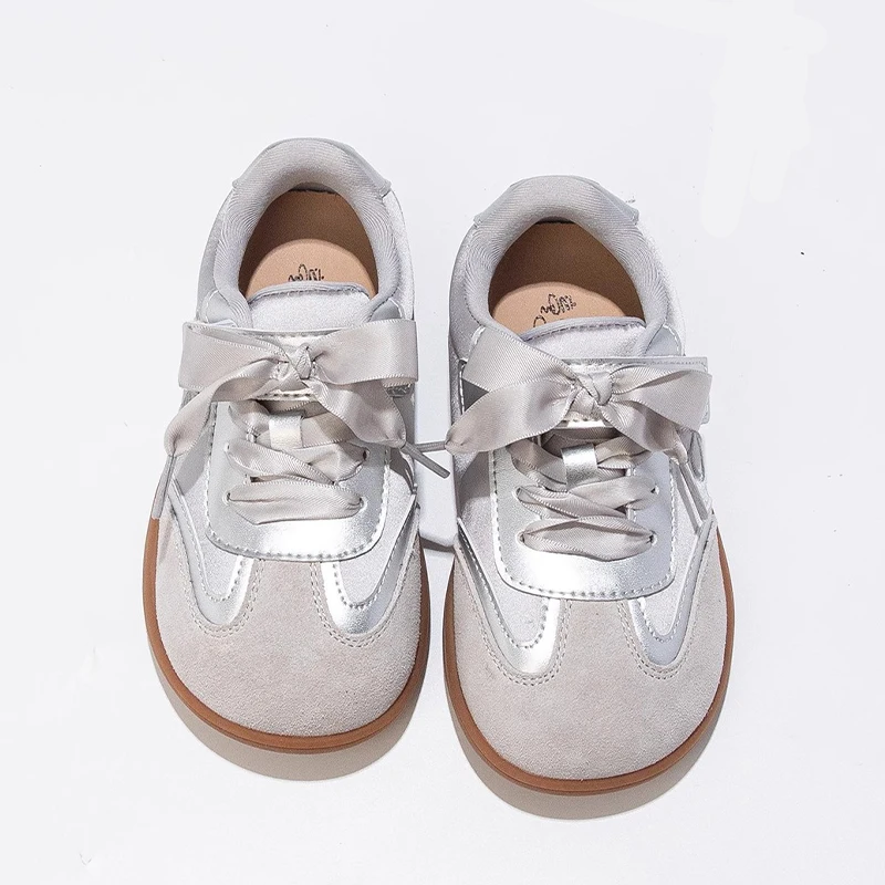 Children's Board Shoes Four Seasons Models Casual Girls Sneakers Two-Color Non-slip Round Head Cute Casual Lace-up Kid's Shoes 3
