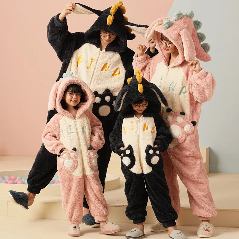 Family Parent-Child Outfit Pijamas Jumpsuits Winter Thicken Pajamas Hoodies Soft Warm Kawaii Sleepwear Cartoon Bear Women Men
