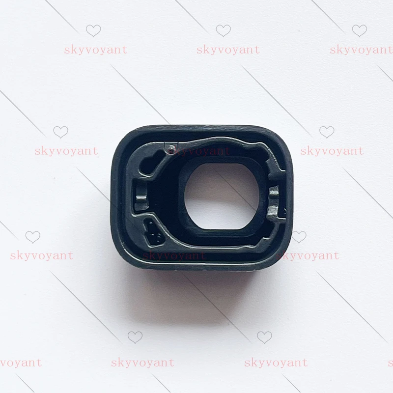 Détail du Couvercle de Cardan Original pour DJI Mini 3 Pro et Mini 3, montrant sa texture et son ajustement précis.