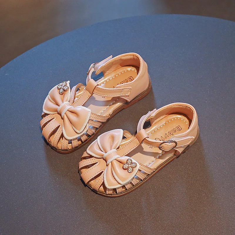 

Children's Beach Shoes 2023 Summer New Baby Bow Hollowe Out Baotou Anti-kick Girls Sandals Soft Sole Non-slip Kids Princess Shoe