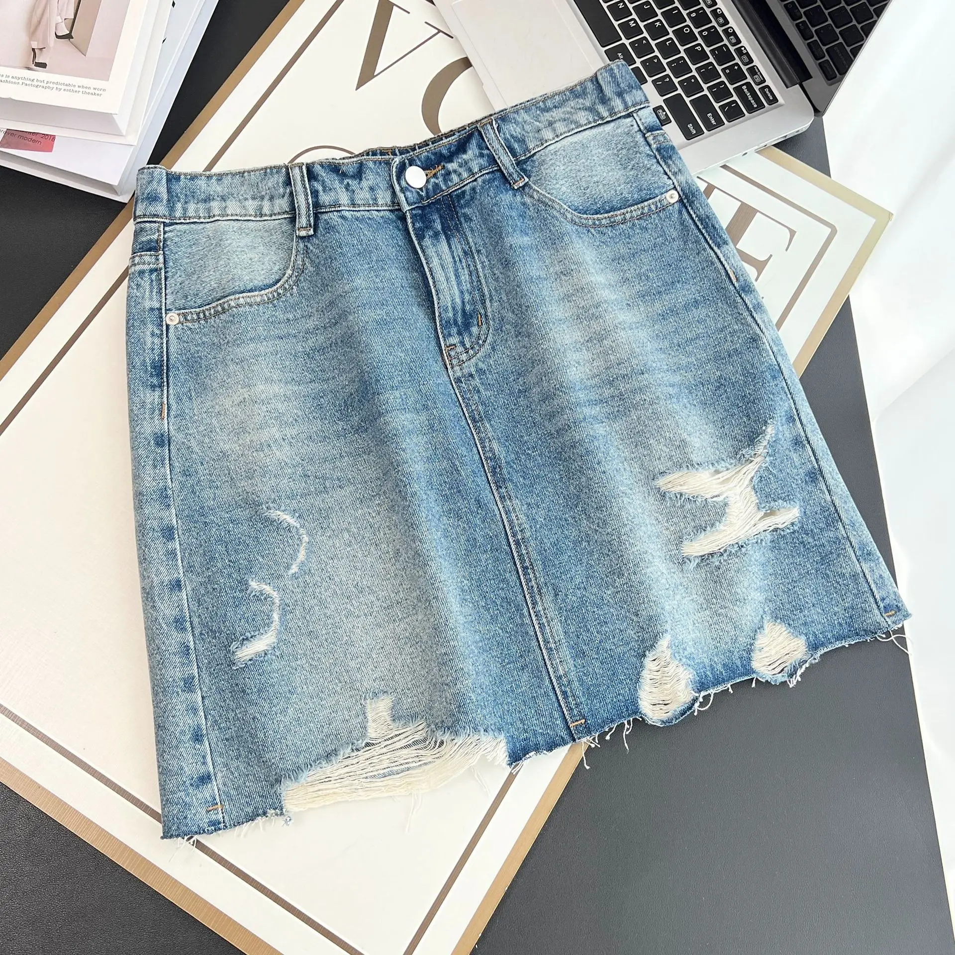 Plus Size Women's Denim Skirt Summer New Fashion Premium Ripped Holes 100KG Mid-length Skirt With Safety Short Pants 9368