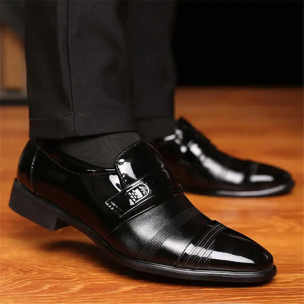 Party Mocassini Uomo Boot Elegante Uomo Sneakers Scarpe Uomo Dress Sport Outings 2024G Atleta Team Baskette Mostra Mocassini Tenia