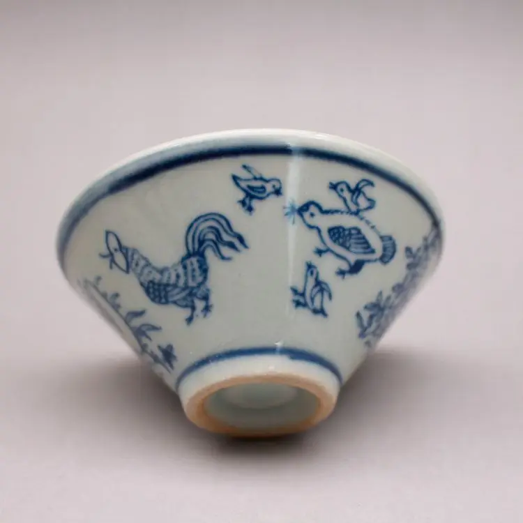 

Late Qing dynasty kiln blue and white bucket cup chicken cylinder cup small tea cup ceramic old goods