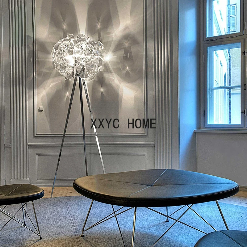 

zqAtmosphere Fall Floor Lamp Nordic Light Luxury Bedroom Living Room High-End Art Vertical Floor Lamp