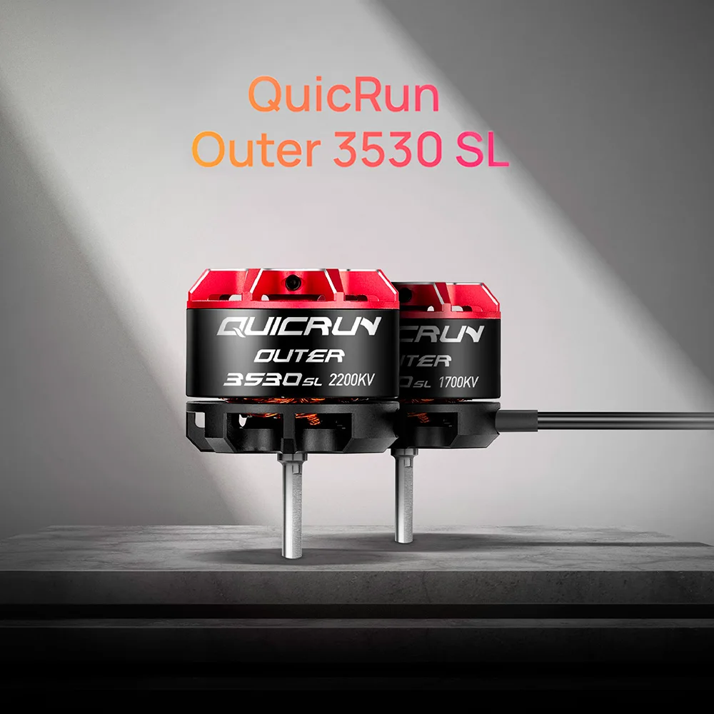 Moteur RC sans balais Hobbywing 3530SL 2200KV posé sur une surface blanche, câbles de sortie visibles