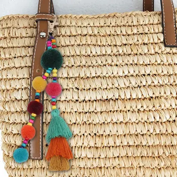 여름 해변 쉘 키 체인 Boho 스타일 헤어 볼 술 키 체인 여성을위한 다채로운 응원 열쇠 고리, 매다는 펜던트