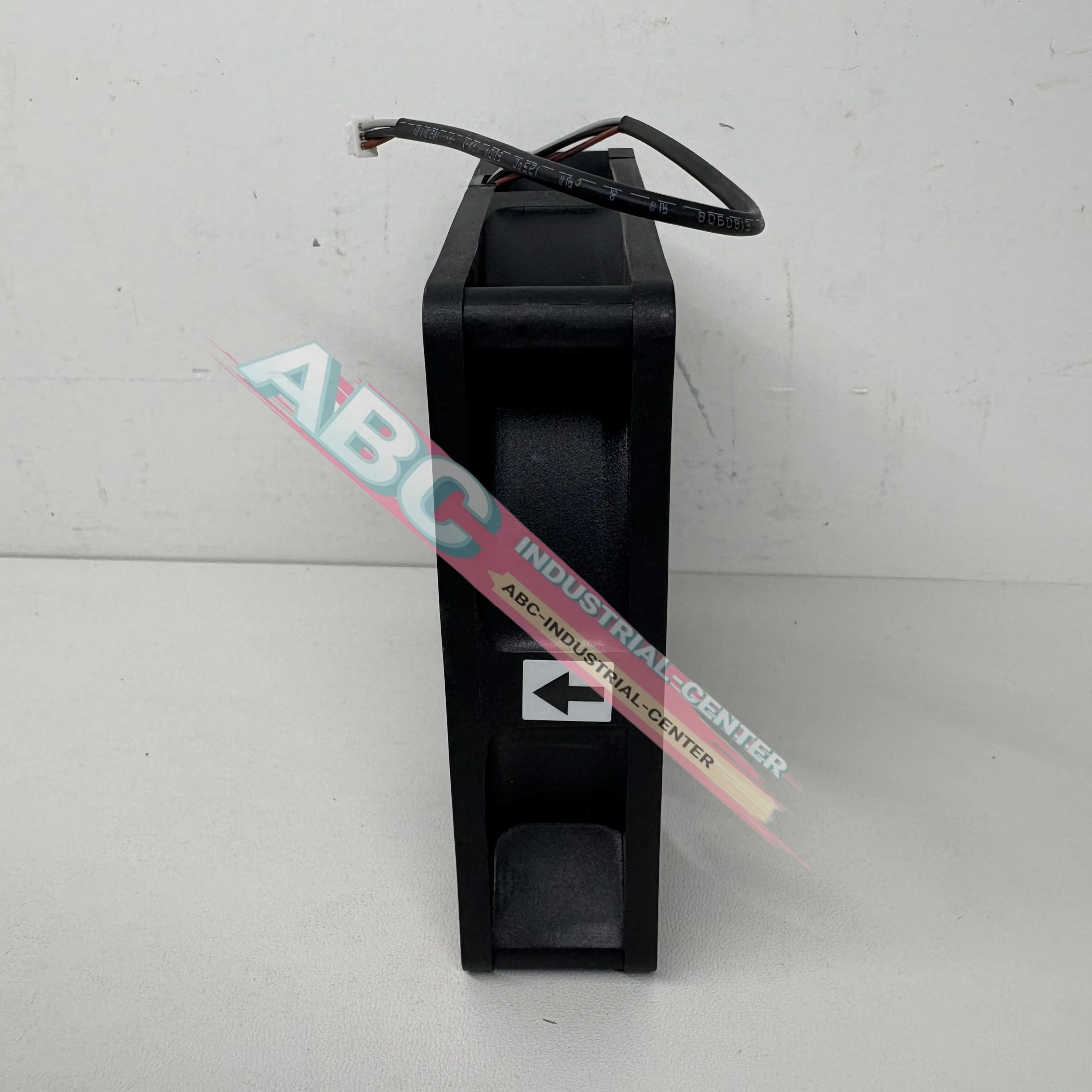 새로운 AUB0912HJ-00 DC12V 0.5A 3선 D66 냉각팬