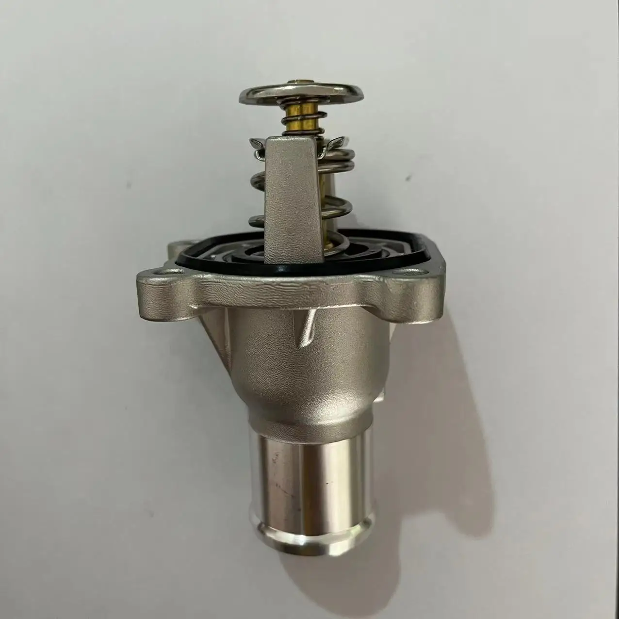 Engine Coolant Thermostat Tom, interior thermostat ASTRA J INSIGNIA A CORSA D ASTRA H MERIVA A A16LET Z16LEL OEM：24435102 24405922 6338050 71739800