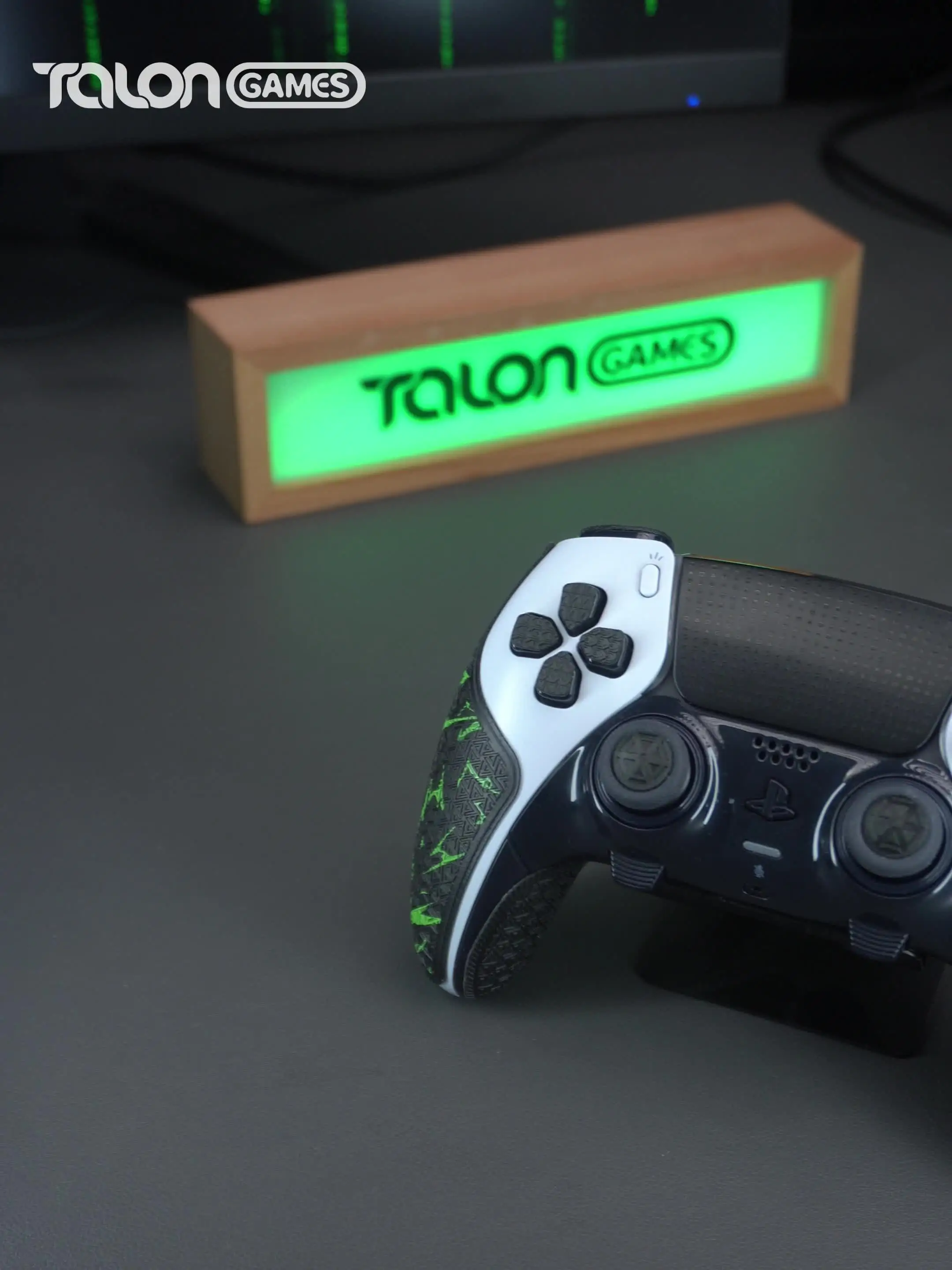 Противоскользящие ленты для геймпада TALONGAMES к PS5 DualSense Edge