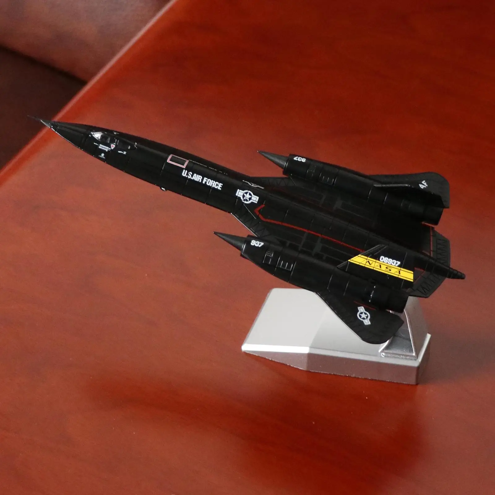

1/144 Alloy71A Blackbird Reconnaissance Plane Jet Airplane Model with Display Stand Black