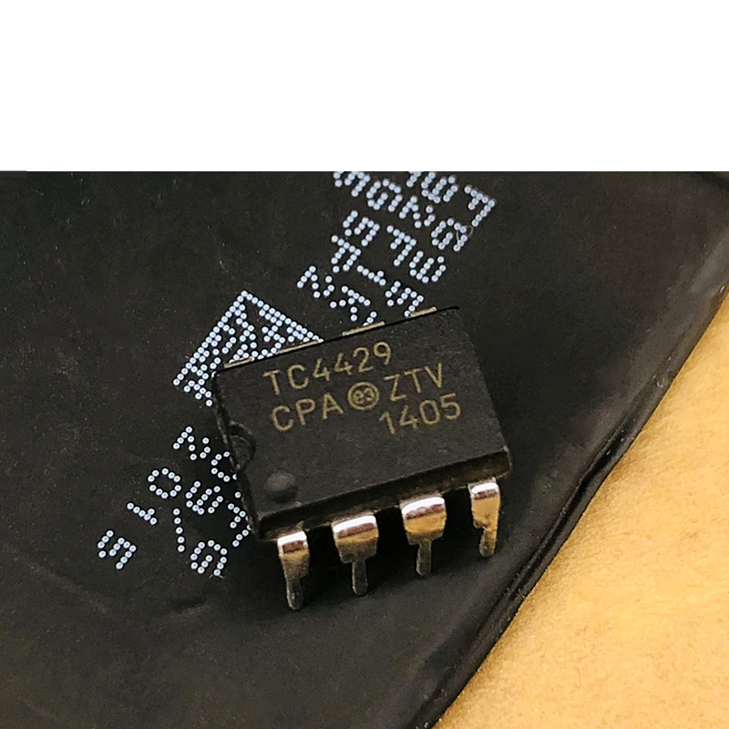 

(10 шт.) TC4429CPA DIP-8 TC4429 драйвер MOSFET, низкая сторона, источник питания 4,5 в-18 в, выход 2,1 а и Ом