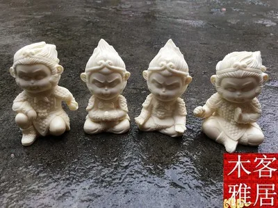 

Exquisite Antique Ivory Fruit Mini Monkey King Ornament