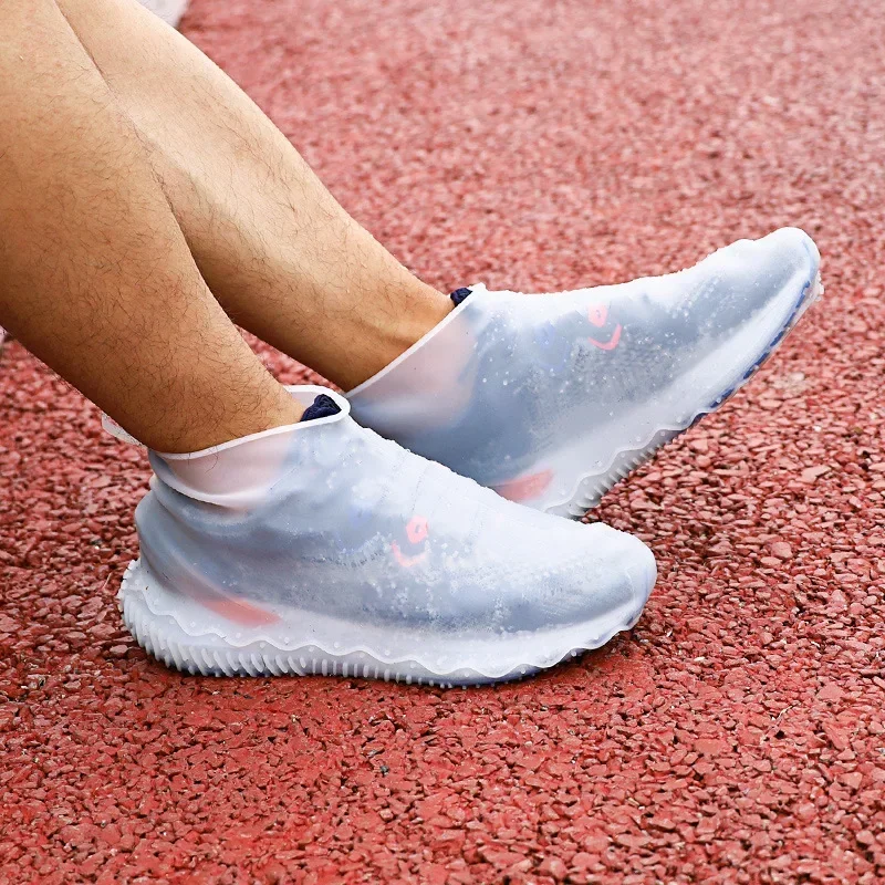thumbnail image 1 of Botas de lluvia de silicona gruesas, fundas impermeables para zapatos, protectores de zapatos unisex, transparentes, antideslizantes, impermeables, 2023, 1 of 5