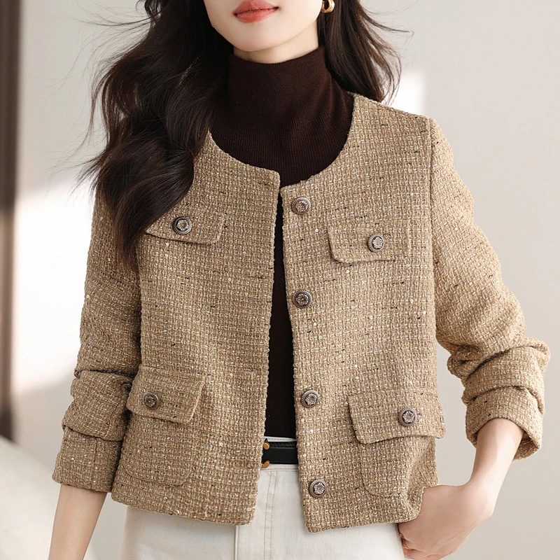 

Korean Chic Exquisite Female Tweed Jacket Elegant Coat Women 2023 Autumn Luxury Sequined Woolen Short Coats Outerwear Crop Top