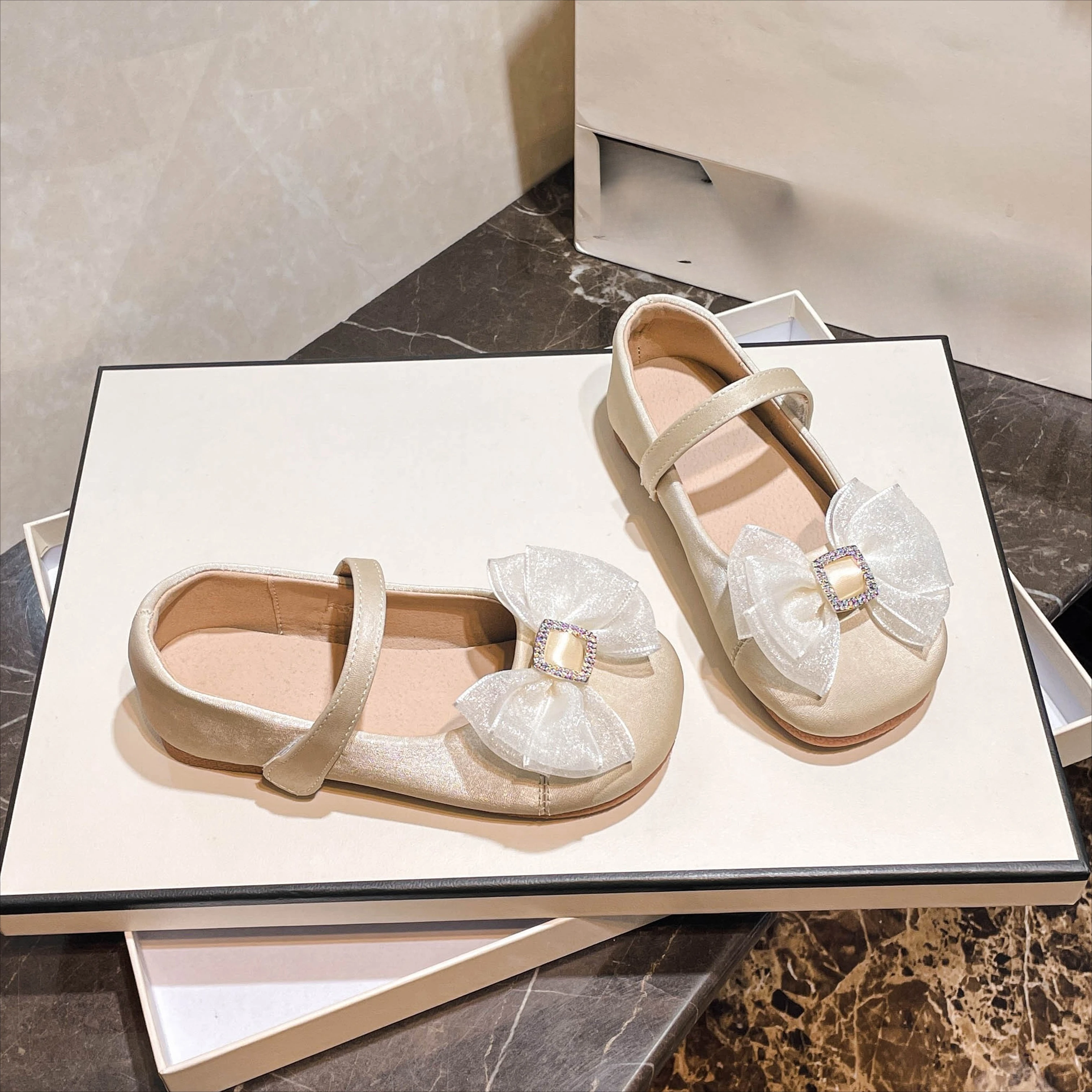 Girls Princess Ballet Flats Shoes with Ribbons for Autumn