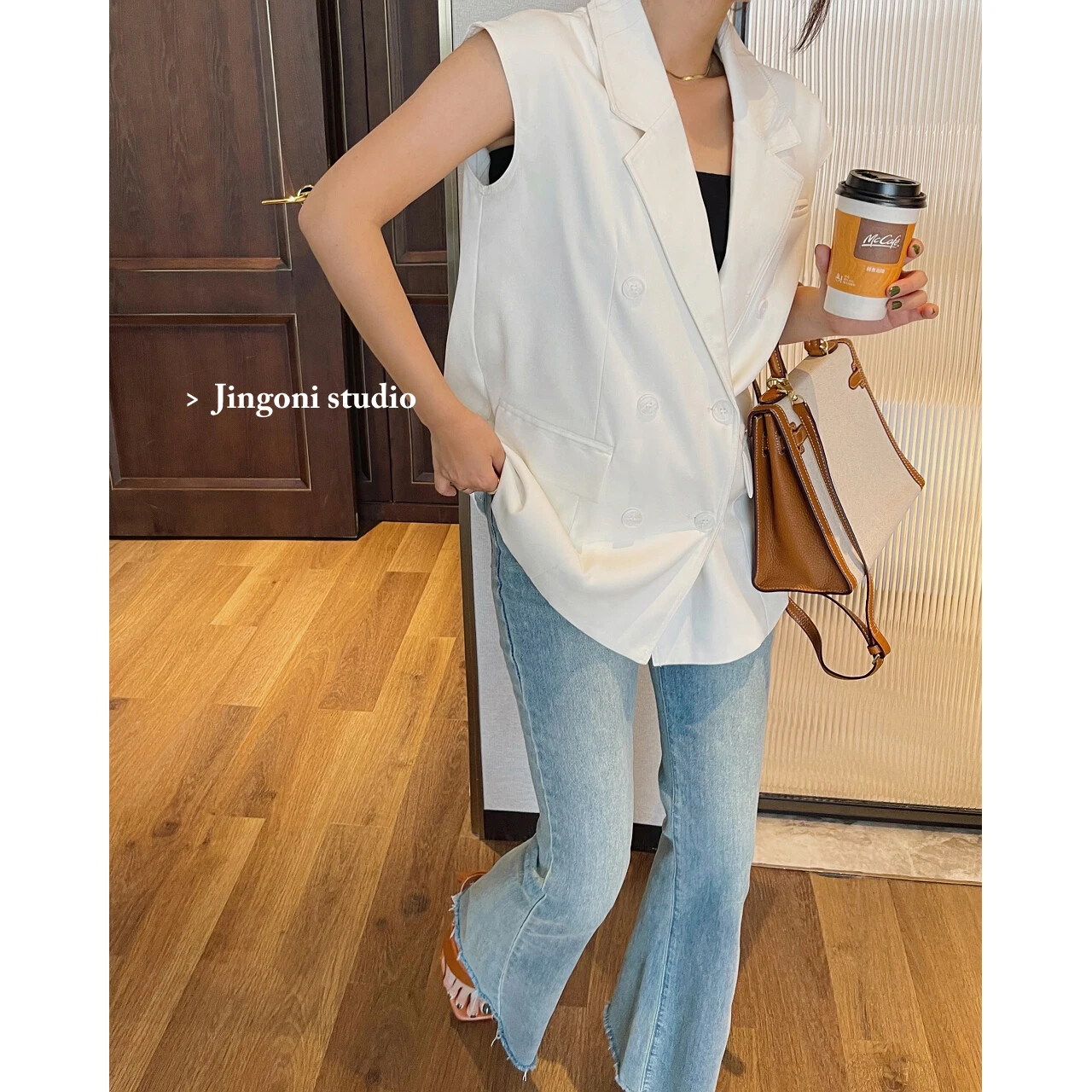 2023 Woman Jacket Vest Clothing Coat Suit Top New Sleeveless Summer Vintage Short Luxury Waistcoat Blazers Korean Fashion Y2k