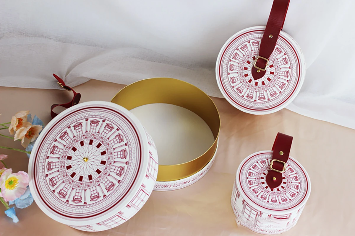 100% Premium Wedding Candy Gift Box with Handle – Round & Square Paper Boxes for We... - SKU WCGB1557 - UGI Packaging