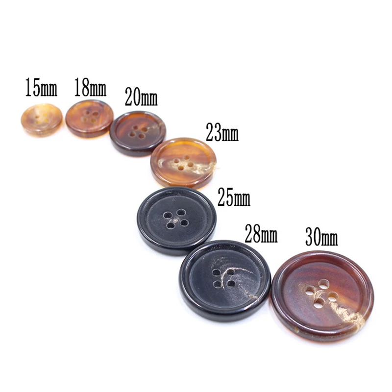 20 Bottoni Rotondi In Resina Per Cucito - 4 Fori - Colore Beige - Dimensioni 18, 21, 25 Mm - Per Cappotti, Giacche E Maglieria - 3