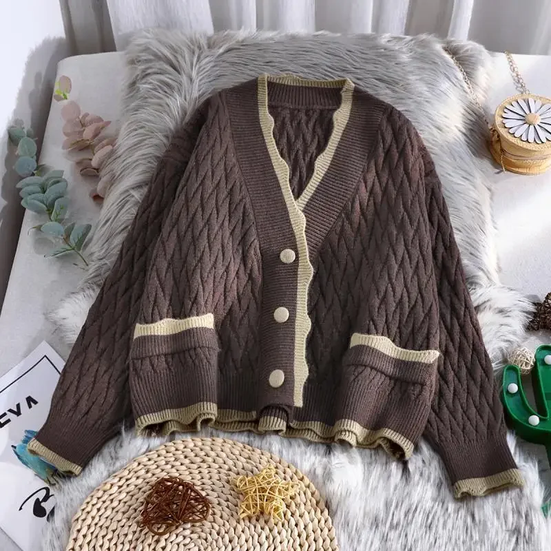 thumbnail image 1 of Nuevo cárdigan de punto de primavera y otoño para mujer, chaqueta holgada de estilo informal, top de estilo fresco para estudiantes, versión coreana, 1 of 5