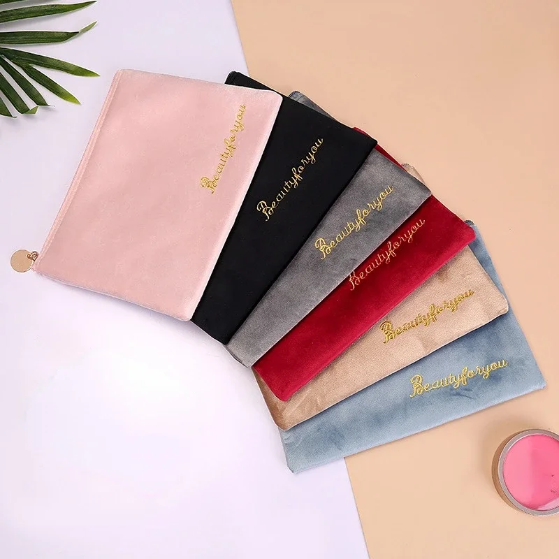 

1 Pc Women Zipper Velvet Make Up Bag Travel Small Lipstick Cosmetic Bag for Makeup Solid Color Female Make Up Pouch Necessaries