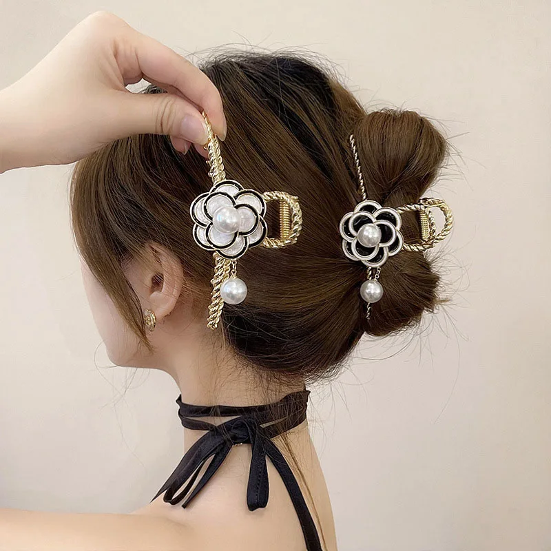 New vintage pearl Hair Claw Clamp For Women Girl Camellia Flower Handmade Fashion grace Ponytail Claw Clip Ornament ACCESSORI ruoshui woman cross frosted translucent hair claw big barrettes fashion girl grace wash face hair clips korean style hairpins