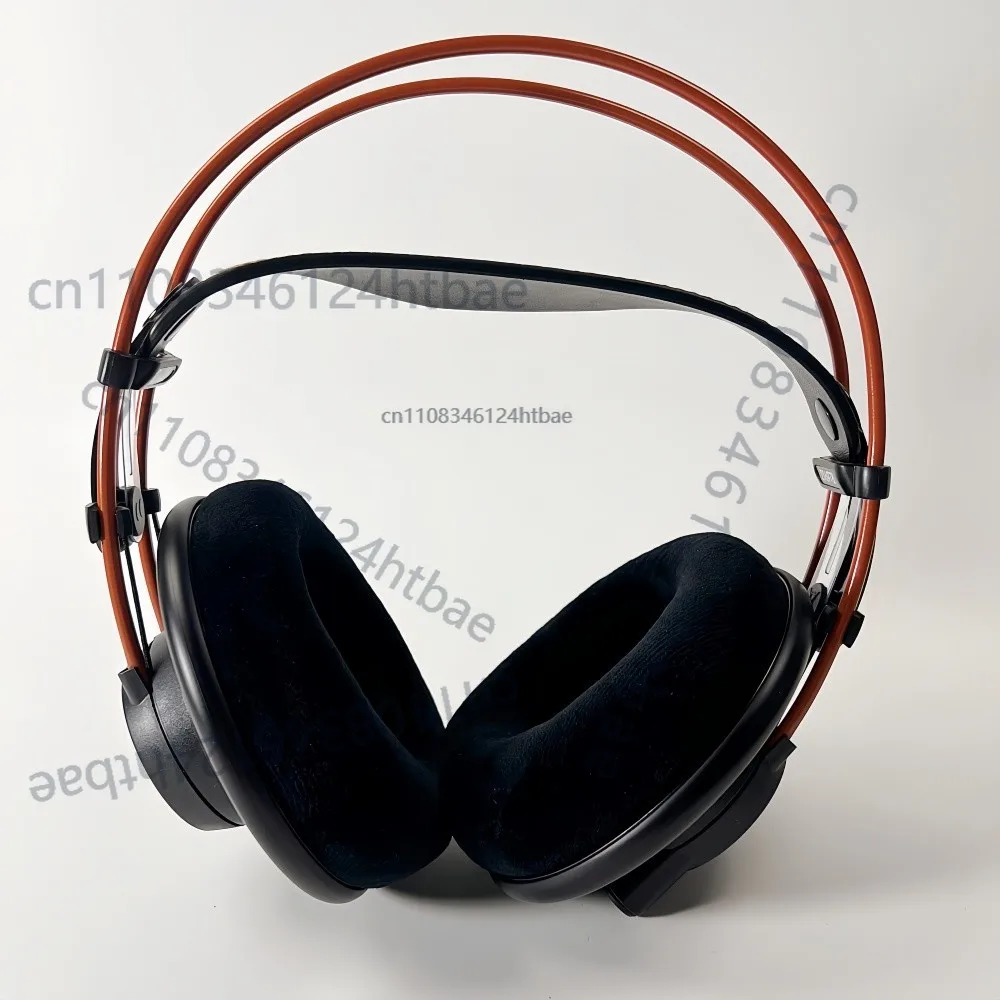 AKG K712 PRO 다이나믹 레퍼런스 스튜디오 오버이어 3.5mm 유선 헤드폰 블랙 (95% 새 상품)